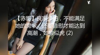 酒吧女厕全景偷拍皮肤白皙美女嘘嘘倒骑驴肥美馒头穴正对镜头